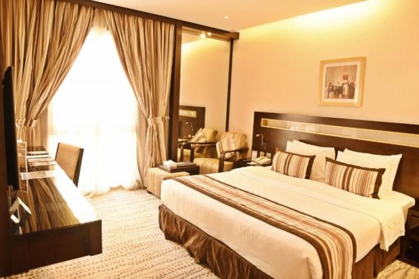 F1 Package Golden Tulip Manama – Bild 3
